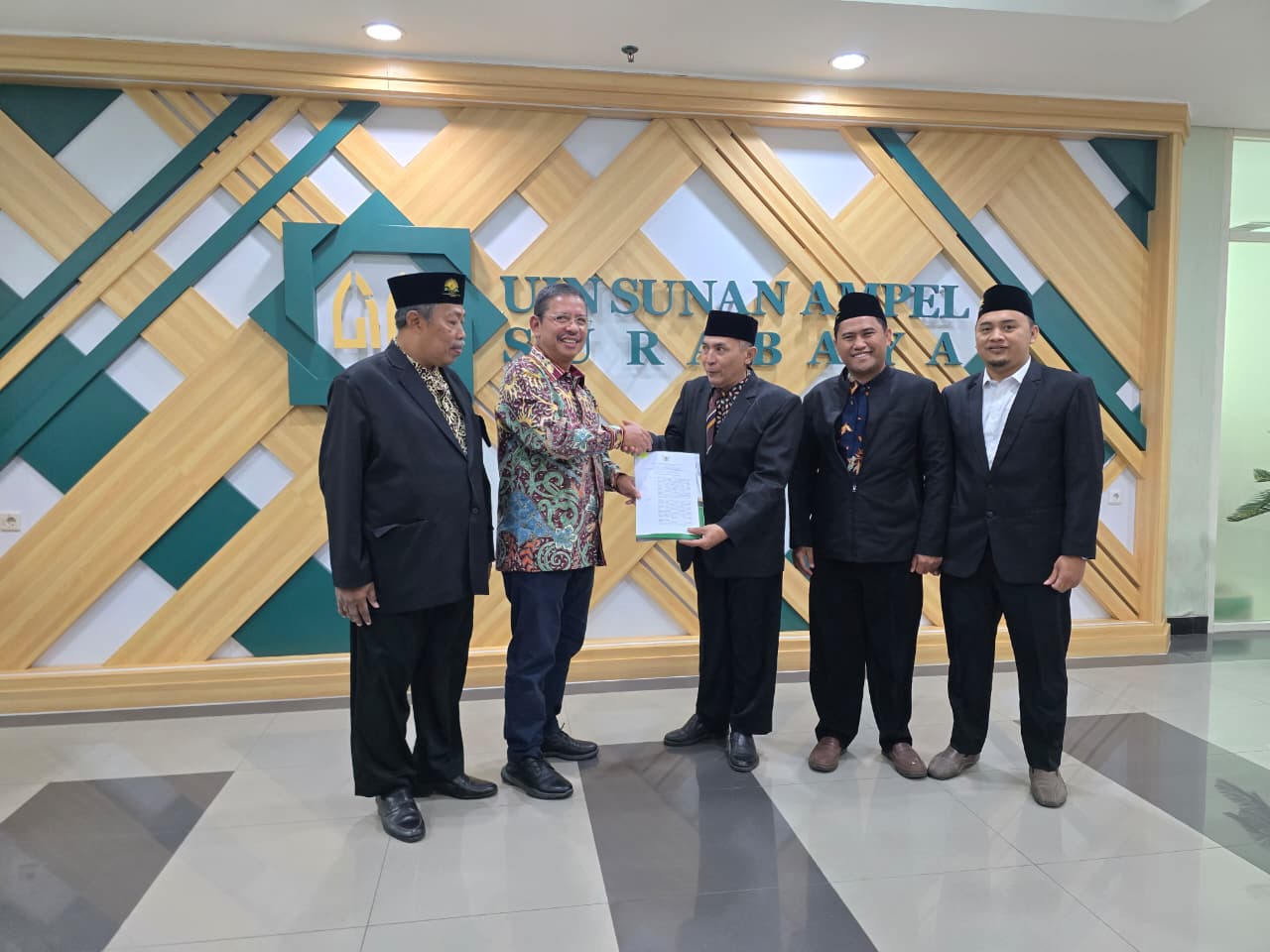 Dokumentasi Penerimaan SK - Foto 2